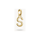 Charm pendentif lettre S en plaqué or 18k, en argent recyclé, pour un bijou personnel et élégant.
