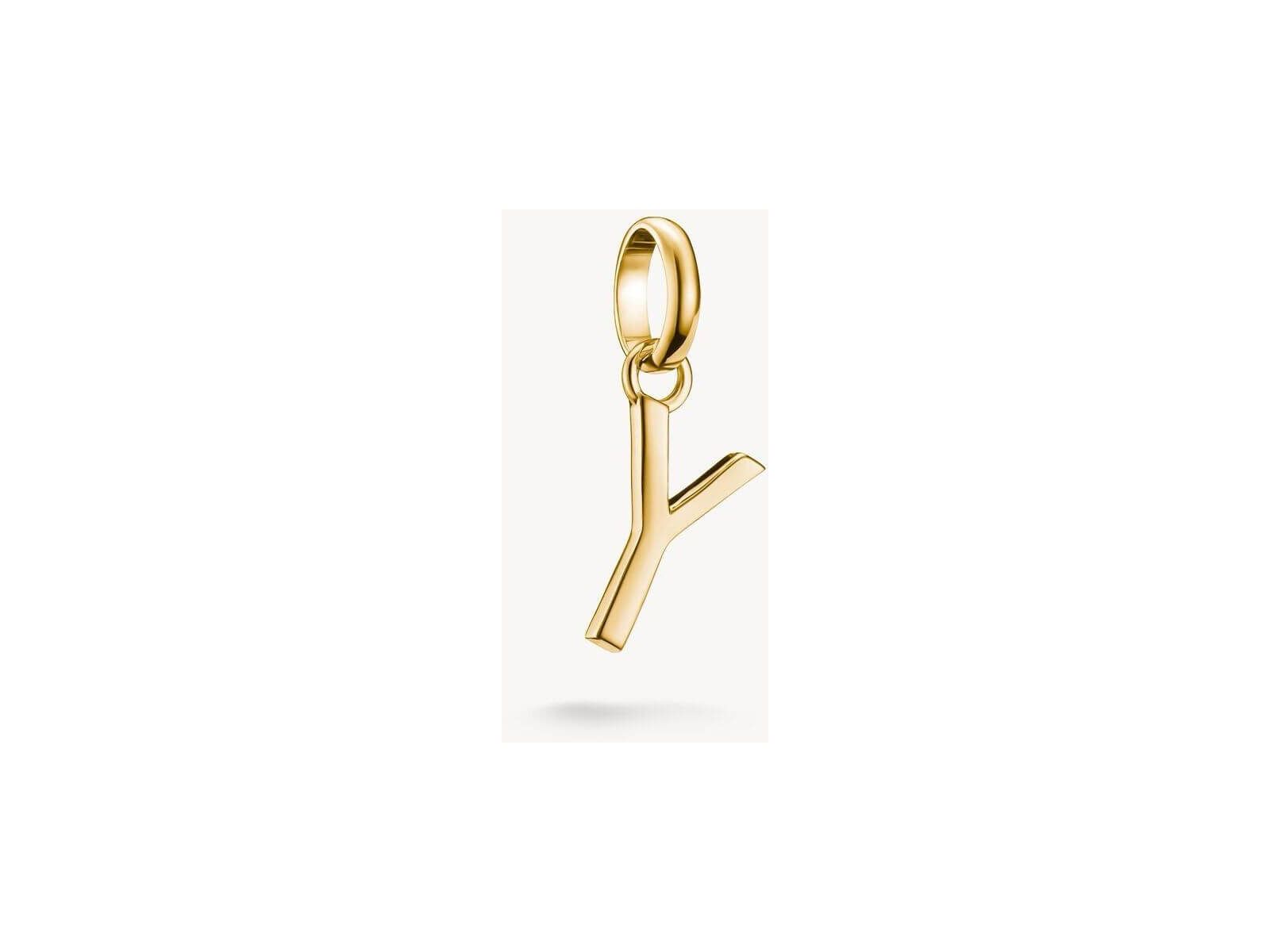 Charm pendant in 18k gold plated recycled silver, letter Y design, elegant and customizable accessory.