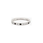 Alliance MYSTIQUE en or blanc 18 carats avec diamants D-F, bijou talisman de la maison MYSTERYJOY.