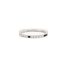 Alliance Mirage en or blanc 18 carats avec diamants D-F, bijou talisman de la maison Mysteryjoy.