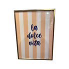 Encadrée 30x40 affiches 'La Dolce Vita' avec strass brillants, design chic et glamour sur fond rayé.